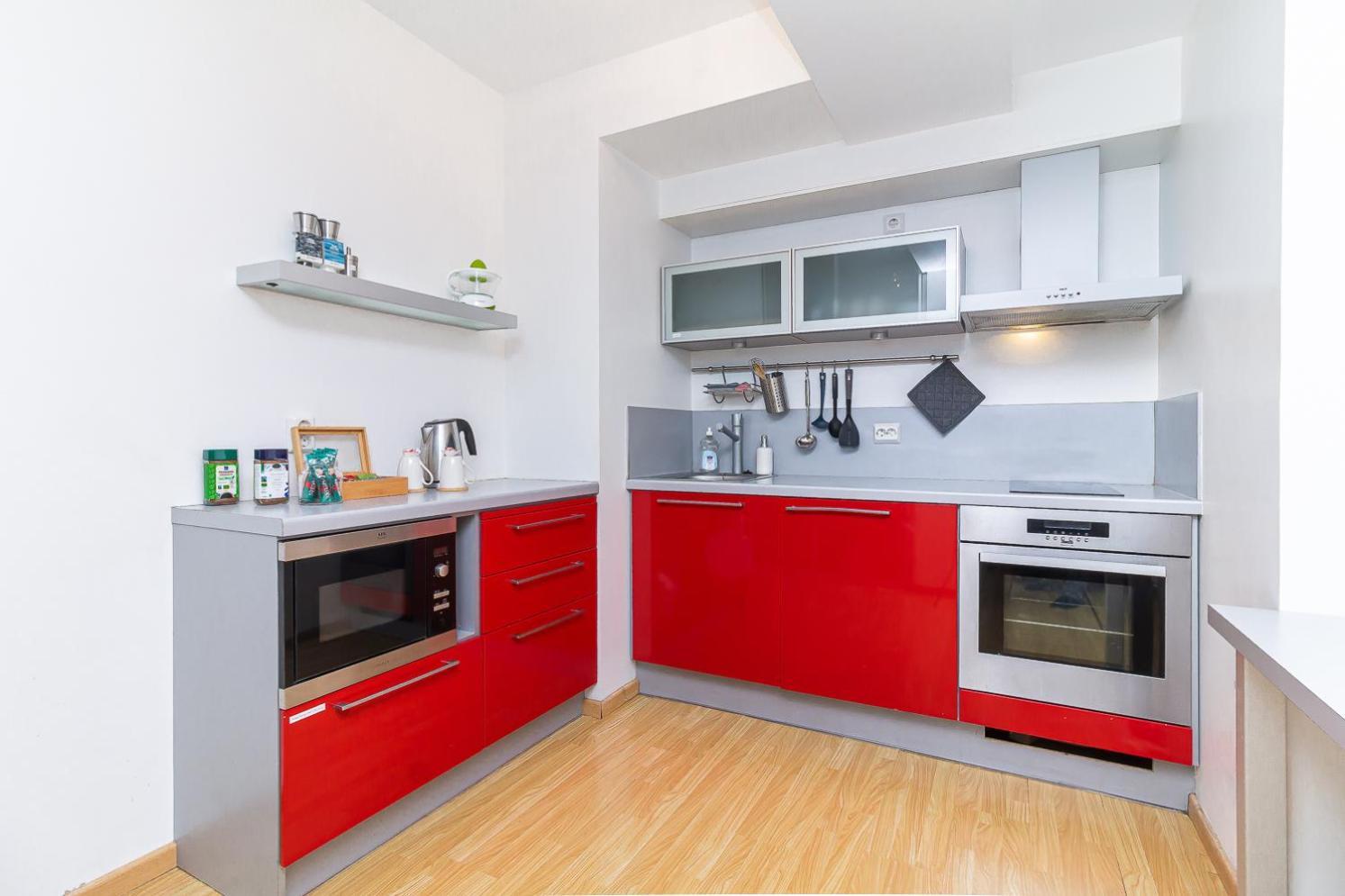 Romantic Getaway With Equipped Kitchen Apartment *